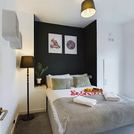 Charming - Cosy Retreat - Short Drive To Centre - Free Parking Appartement