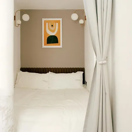 Trueman Court Luxury Serviced Apart Otel 5*