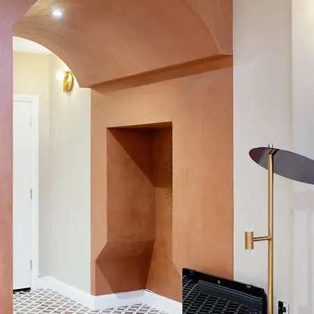 Trueman Court Luxury Serviced شقة فندقية 5*