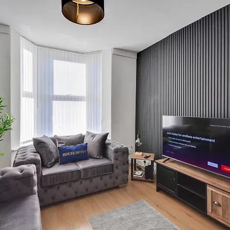 With Alexandra 2 Free Parking - High Speed Free Wifi Close To Stadiums Semesterbostad Liverpool