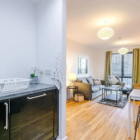 公寓 Sleeps 6, Stylish Apartment, Perfect For Groups, Long Term Disc