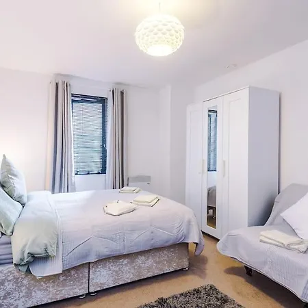 公寓 Sleeps 6, Stylish Apartment, Perfect For Groups, Long Term Disc