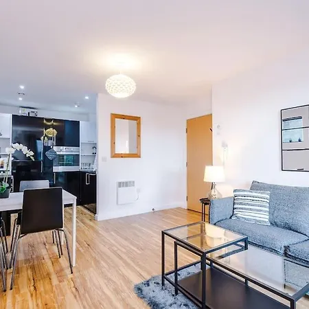 公寓 Sleeps 6, Stylish Apartment, Perfect For Groups, Long Term Disc