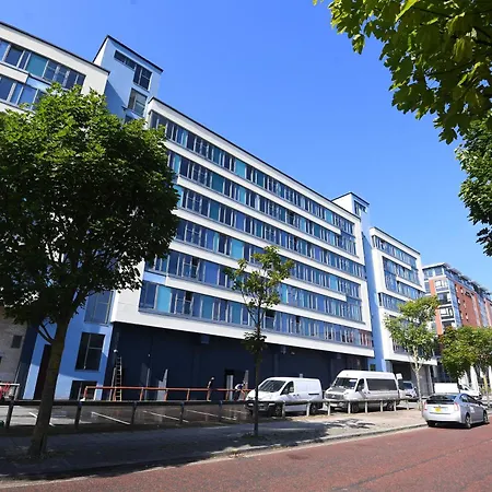 Dockside Aparthotel, Western Signature Collection 4*