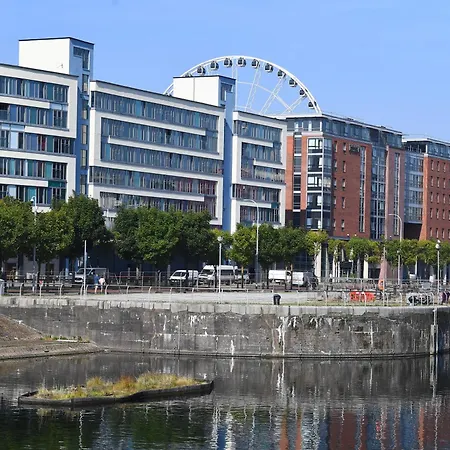 Dockside Aparthotel, Western Signature Collection