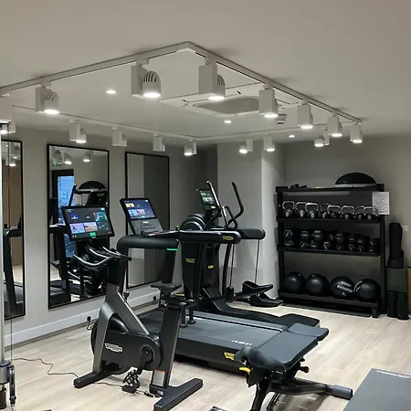 Appartement For Students Only Byrom Point In *