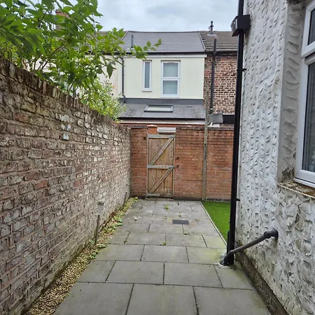 House Next To Anfield Stadium, Goodison Park * Liverpool