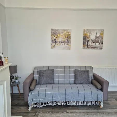 House Next To Anfield Stadium, Goodison Park Privatunterkunft Liverpool