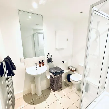 Unique City Centre Penthouse *