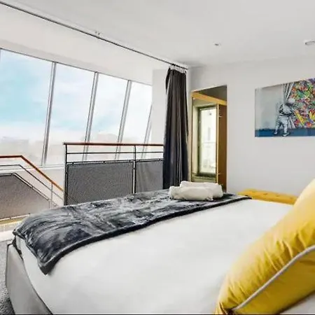 Apartment Unique City Centre Penthouse