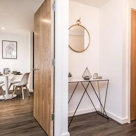 Appartement Chavasse Cove Sleeping 6 Guests With Parking *