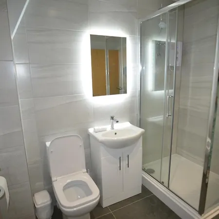 Chic Escape - Perfect 1-bed For Business & Leisure Апартаменты