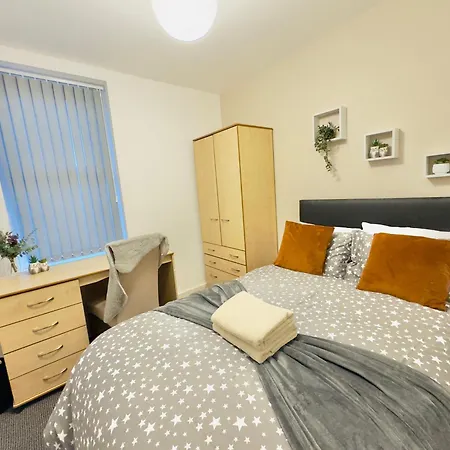 2 Casa Compartilhada No L7 * Liverpool