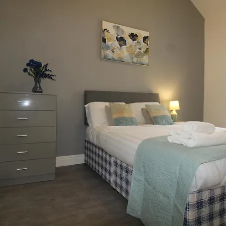 Holiday home Sefton House By Smart Corporate Liverpool
