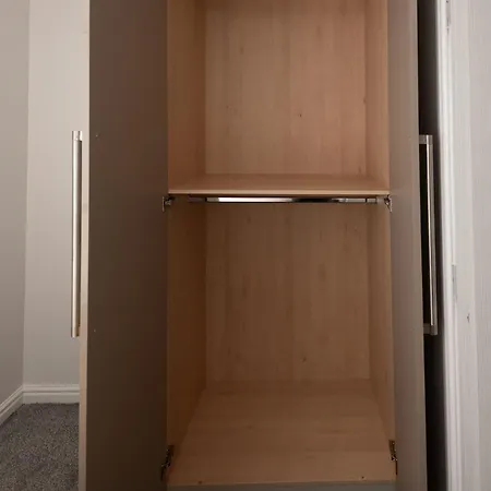 3 Bedroom Flat W Parking