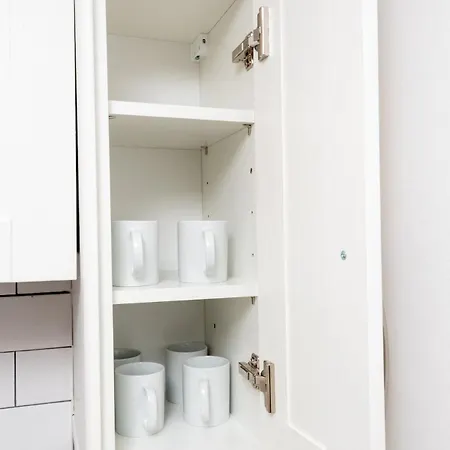 3 Bedroom Flat W Parking Apartment Liverpool