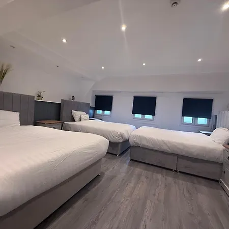 Amazing 10 Bed On Mathew Street Sleeps 18 شقة *