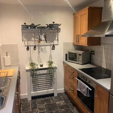 公寓 Apartment-sleeps 6-free Parking *