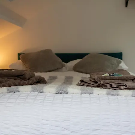 Spacious 5 Bed En-suite Flat Апартаменты Ливерпуль
