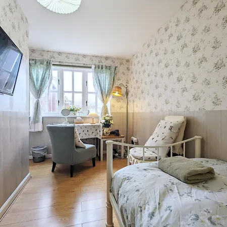 Vintage 3-bed Centre Gem Free Parking Appartamento *