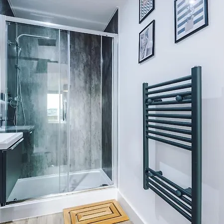 Bastion Loft - Flat With Free Parking Apartment