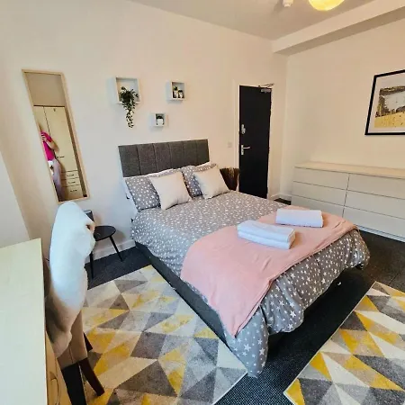House In Kensington 14 Guests Διαμέρισμα Λίβερπουλ