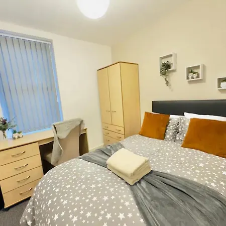 Διαμέρισμα House In Kensington 14 Guests Λίβερπουλ