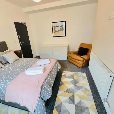 Διαμέρισμα House In Kensington 14 Guests Λίβερπουλ