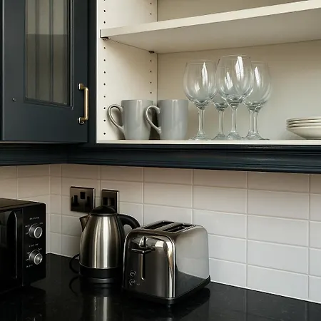 Balcony Street View 1-Bed Apt- Central Liverpool Appartement *