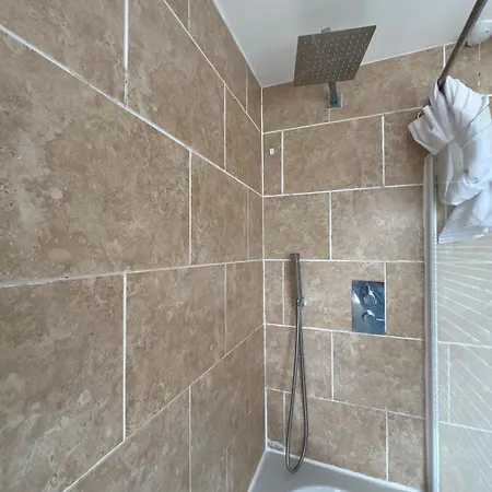 Charming & Relaxing 3 Bedrooms House Villa Liverpool