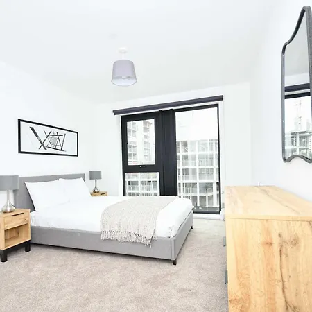 Lovely Spacious 2 Bedroom In Lejlighed *