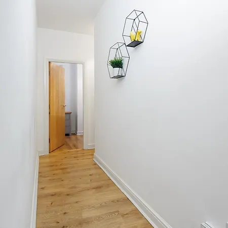 Explorer's Rest - Elegant Base By Historic - Charming * Liverpool