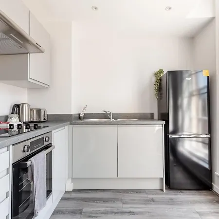 Haven - Modern 1-bed For Couples & Solo Travelers Liverpool