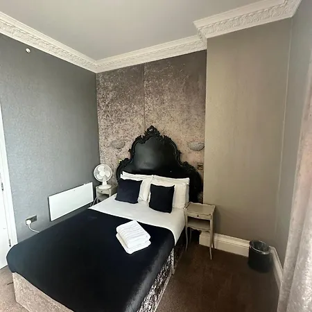 White Star Line 3* Liverpool