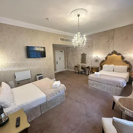 White Star Line Hotel 3*