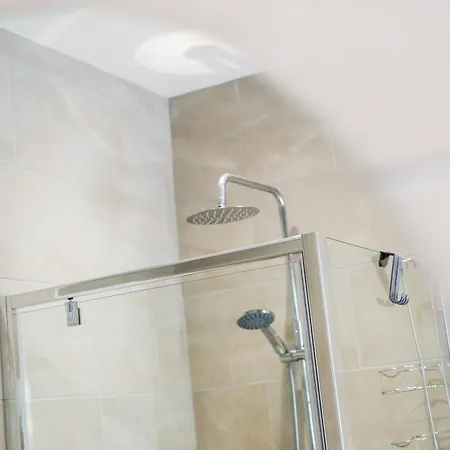 Watford - Air Host & - 3 Bedroom Heritage House * Liverpool