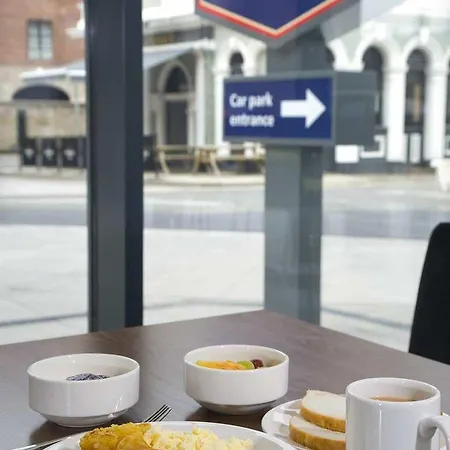 Hampton By Hilton Centre 3* Λίβερπουλ