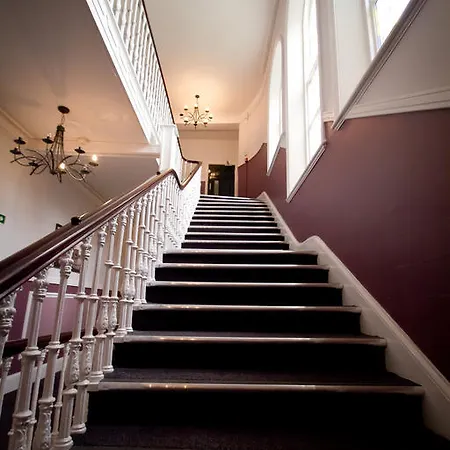 Lejlighedshotel L3 Living @ Irwell Chambers 4*