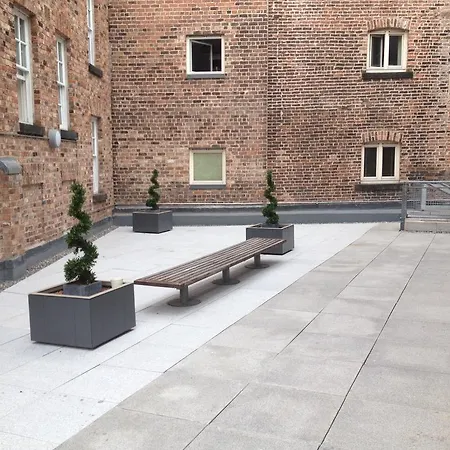 Campbell Square 3