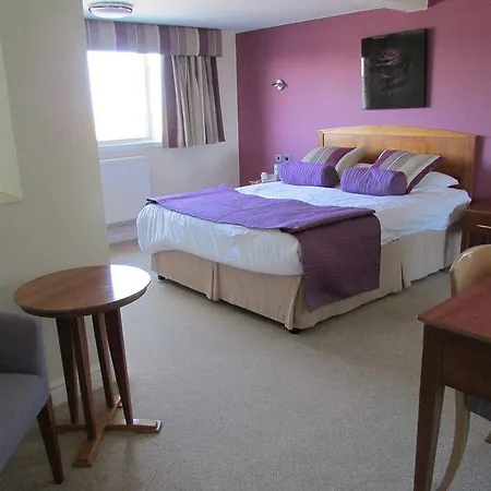 Leasowe Castle 4*