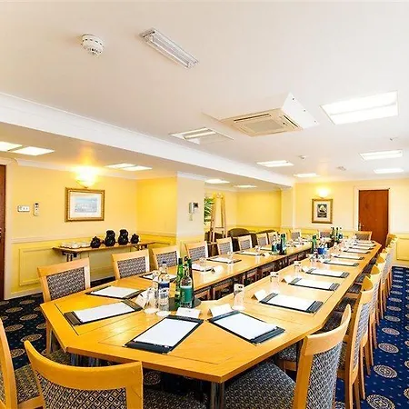 Gladstone Hotell