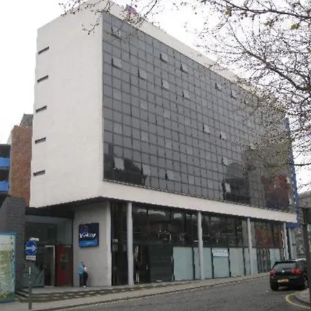 Travelodge Central