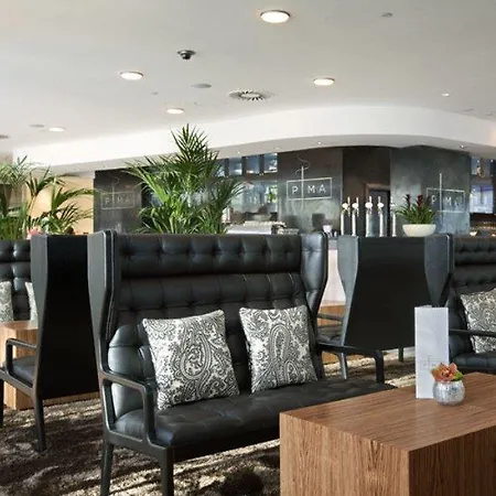 Hilton Centre