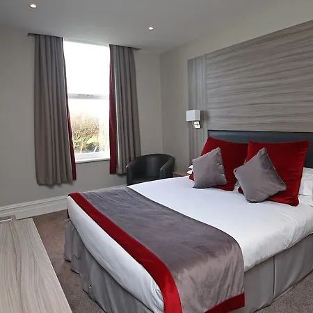Leasowe Castle Hotel 4*