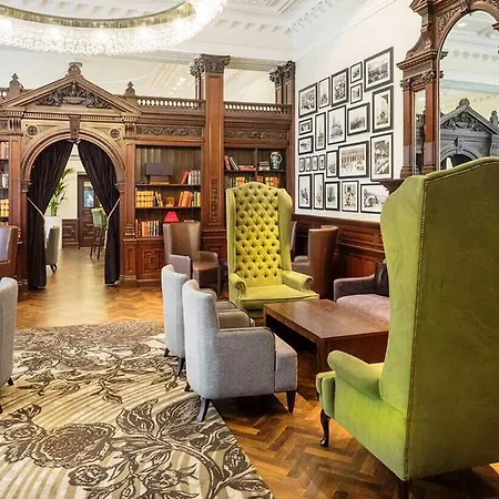 Doubletree By Hilton & 4*