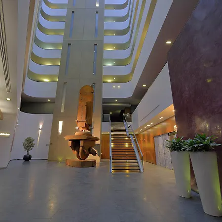 Radisson Blu Hotel, 4* ליברפול