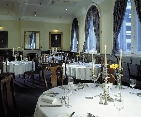 Апарт-отель The Racquet Club Ливерпуль
