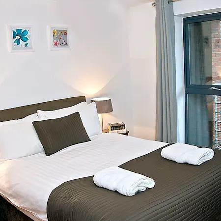 Otel Base Serviced - Duke Street