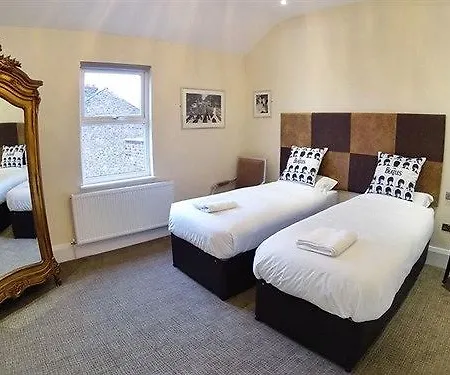 Hotel Penny Lane 3*