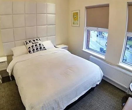 Penny Lane Hotel Liverpool